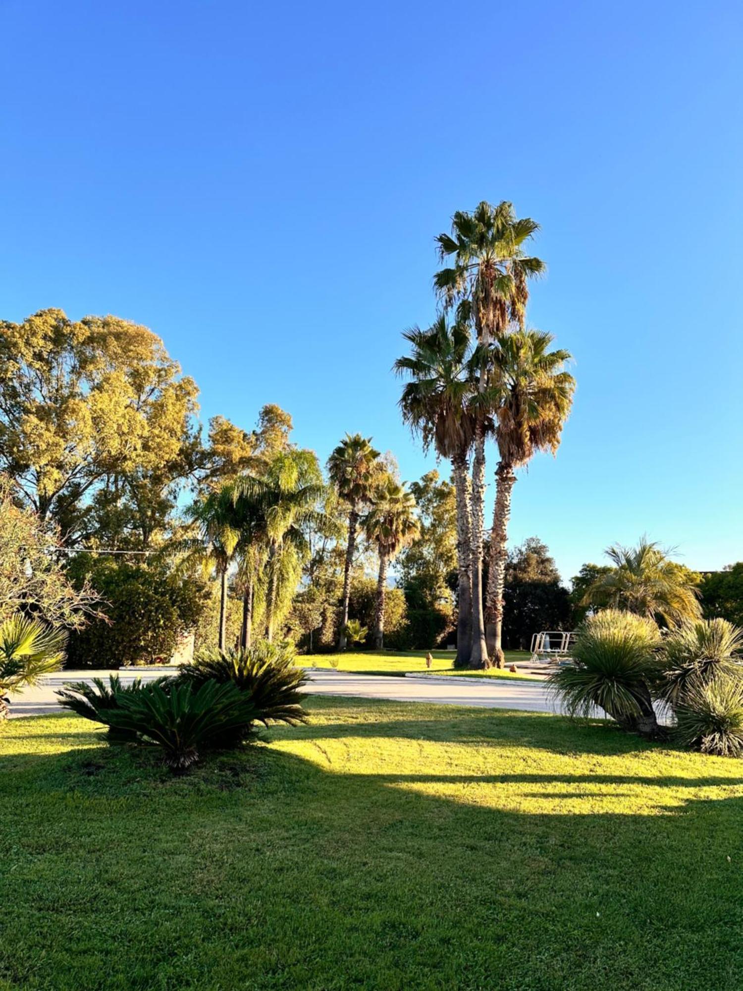 Villa Garden Sabaudia Exterior photo